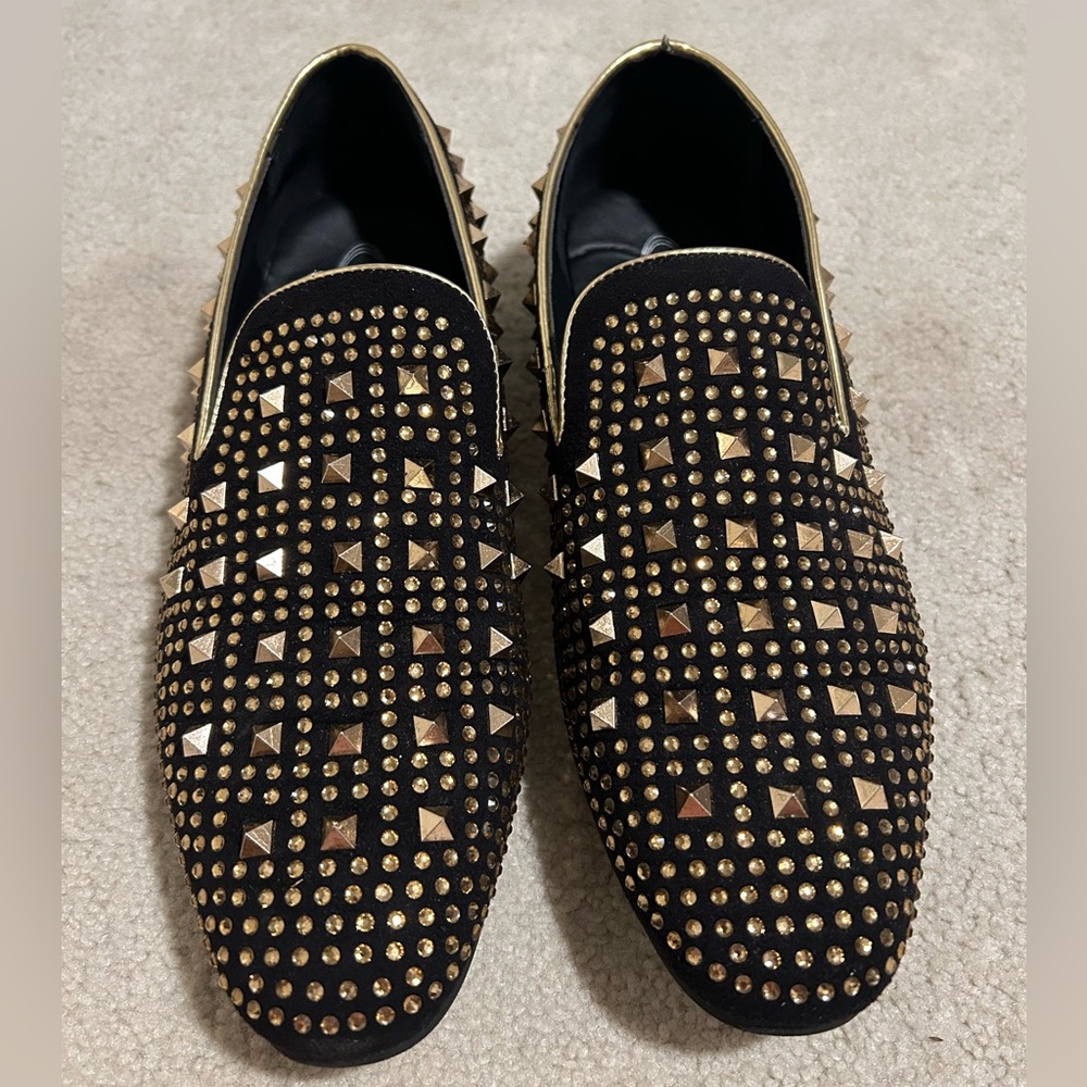 Elegant Studded Black and Gold Men's Loafers